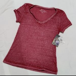 Threads 4 Thought t-shirt NWT